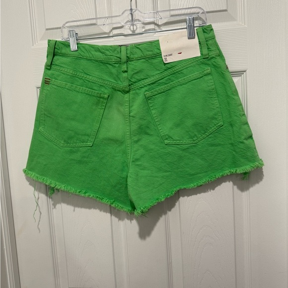 NWT BDG Urban Outfitters Chewed Out A-Line Green Denim Shorts Size 31. - Picture 4 of 7